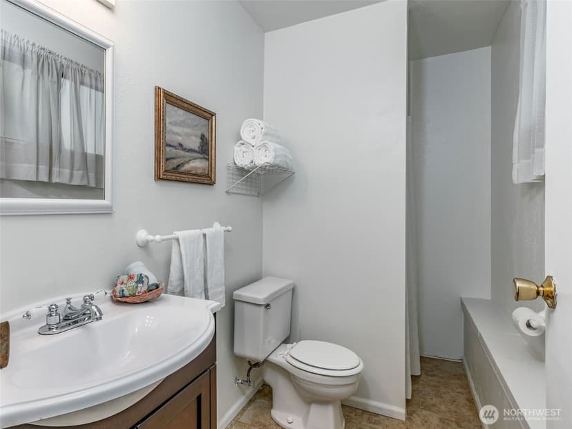 Property photo for 2114 NE Bartre Court, Poulsbo photo 18