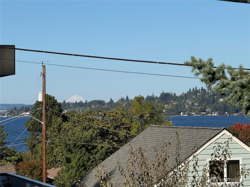 Property photo for 5203 56th Avenue S, Seattle photo 35