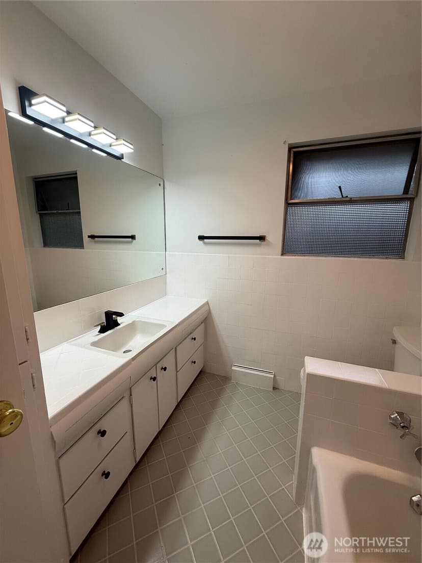 Property photo for 5203 56th Avenue S, Seattle photo 20