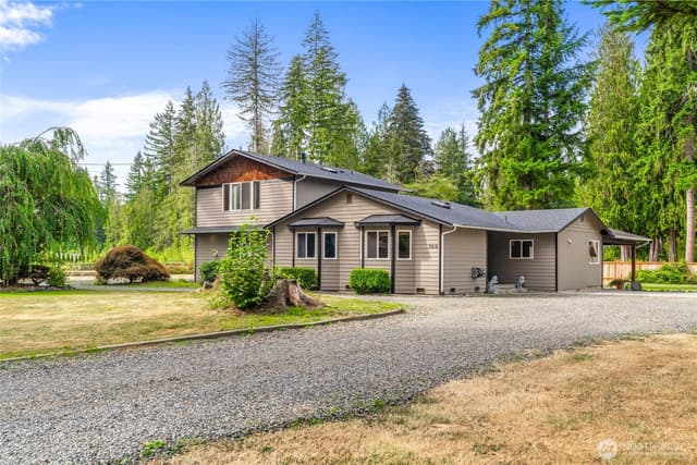 Property photo for 7516 149th Drive NE, Lake Stevens photo 3