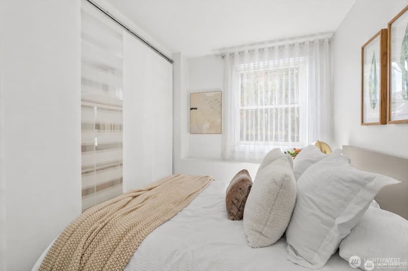 Property photo for 1017 Minor Avenue #206, Seattle photo 8
