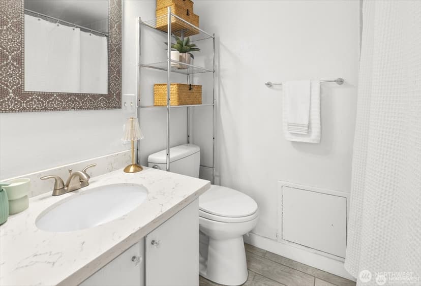 Property photo for 1017 Minor Avenue #206, Seattle photo 6