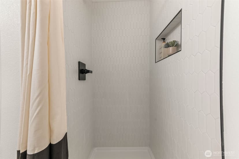 Property photo for 4234 NE 89th Street, Seattle photo 28