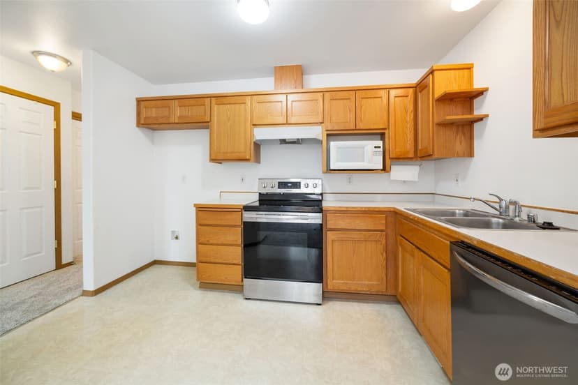 Property photo for 3617 186th Place NE #4B, Arlington photo 9