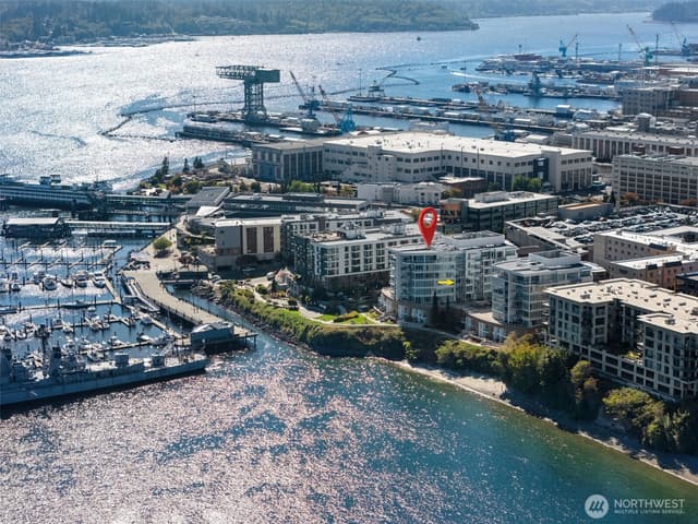 Property photo for 320 Washington Avenue #307, Bremerton photo 2
