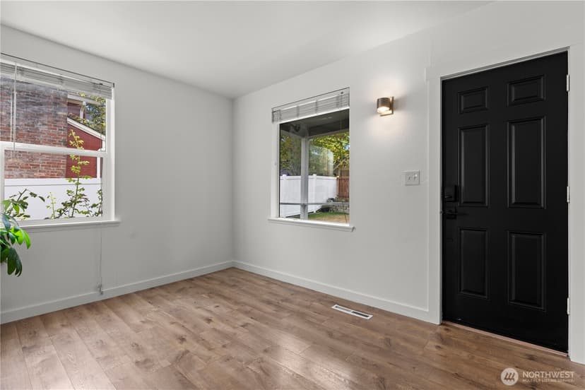 Property photo for 4121 S J Street, Tacoma photo 12