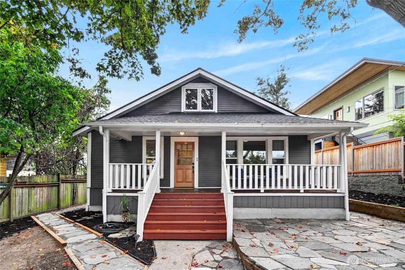 Property photo for 2732 NE 54th Street, Seattle