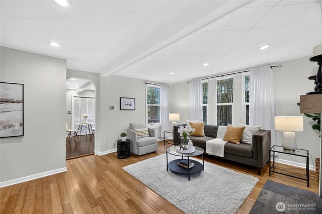 Property photo for 2732 NE 54th Street, Seattle photo 5