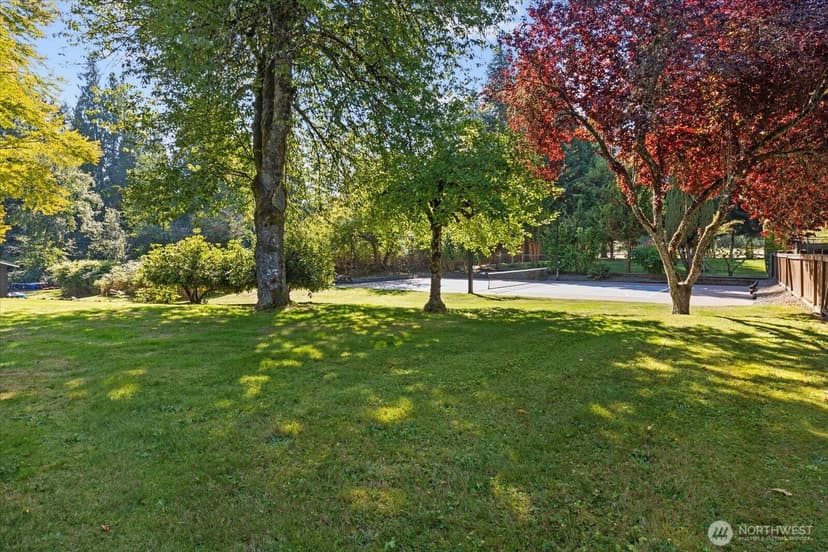 Property photo for 18607 165th Avenue NE, Woodinville photo 31