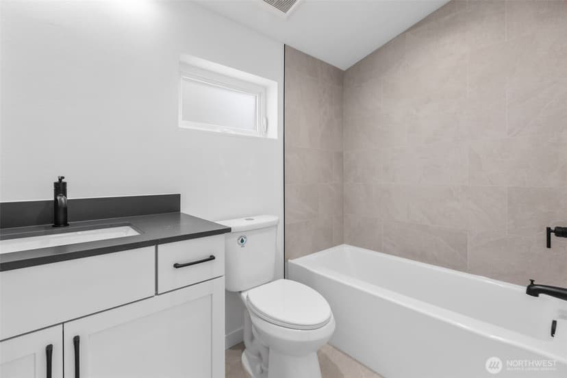 Property photo for 117 NW 117th Street, Seattle photo 19