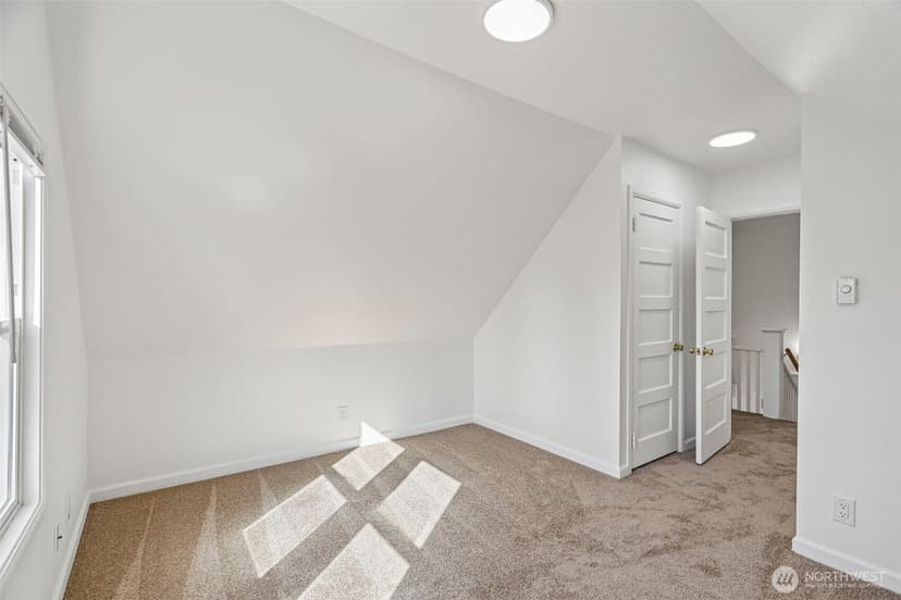 Property photo for 6558 16th Avenue NW, Seattle photo 17