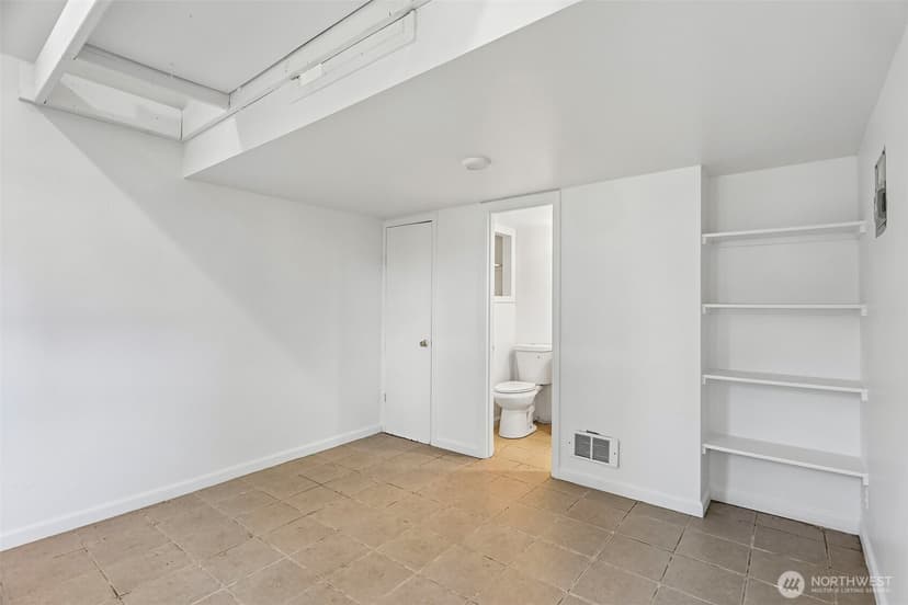 Property photo for 6558 16th Avenue NW, Seattle photo 21