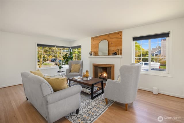 Property photo for 1303 NW 80th Street, Seattle photo 3