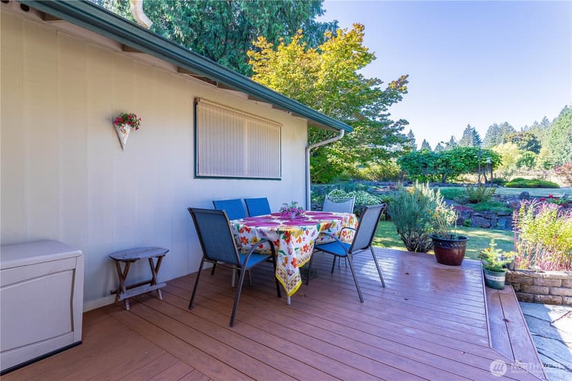 Property photo for 3012 100th Drive SE, Lake Stevens photo 18