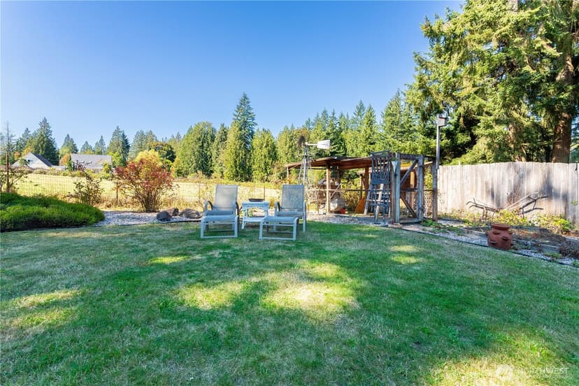 Property photo for 3012 100th Drive SE, Lake Stevens photo 21
