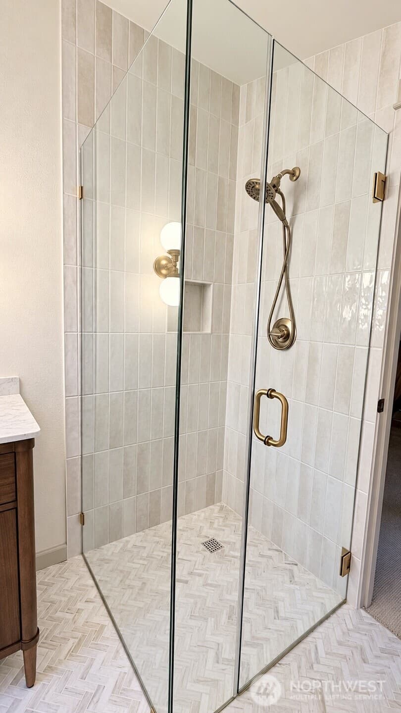 Property photo for 3619 22nd Avenue W #B, Seattle photo 19