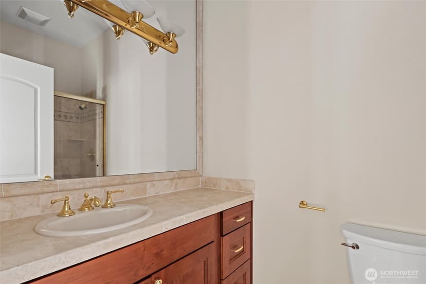 Property photo for 6049 NE 135th Street, Kirkland photo 18