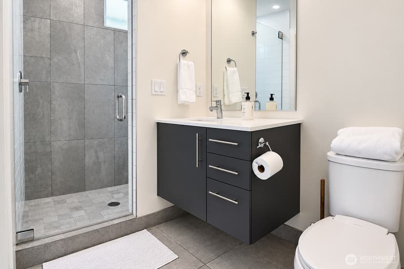 Property photo for 4836 Fauntleroy Way SW, Seattle photo 15