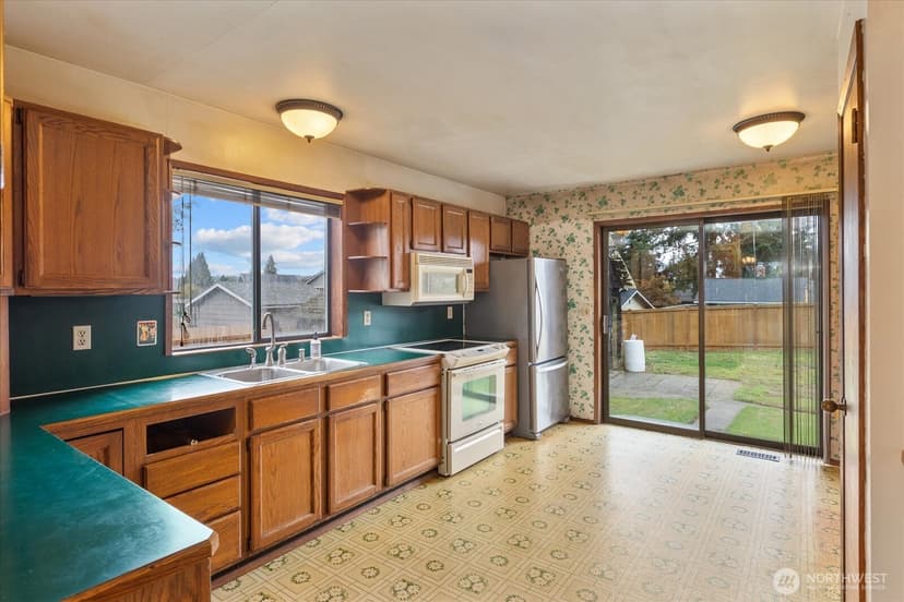 Property photo for 26920 NE Stewart Street, Duvall photo 4