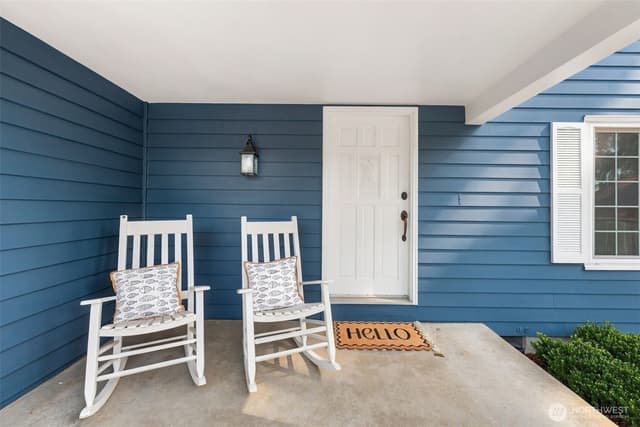 Property photo for 10323 Crescent Valley Drive NW, Gig Harbor photo 3