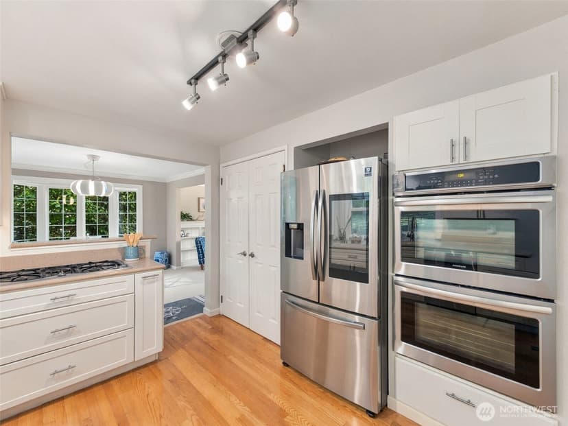 Property photo for 10323 Crescent Valley Drive NW, Gig Harbor photo 9