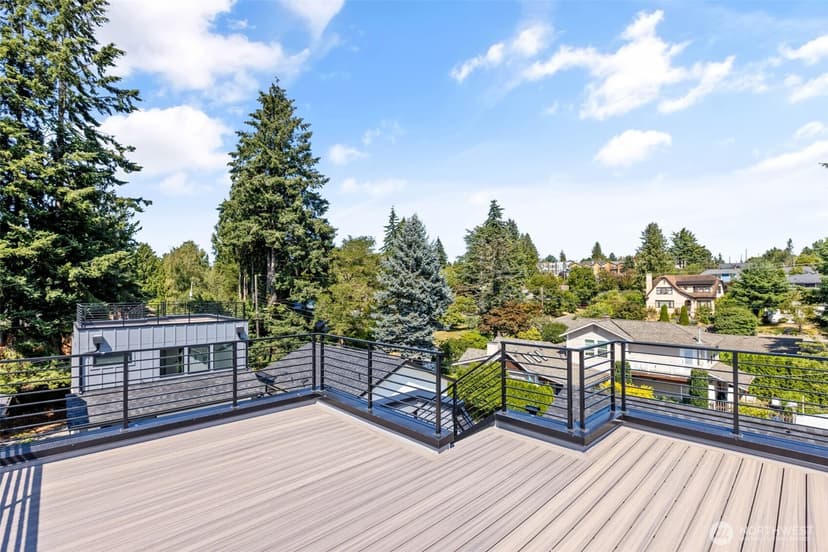 Property photo for 11050 2nd Avenue NW #B, Seattle photo 21