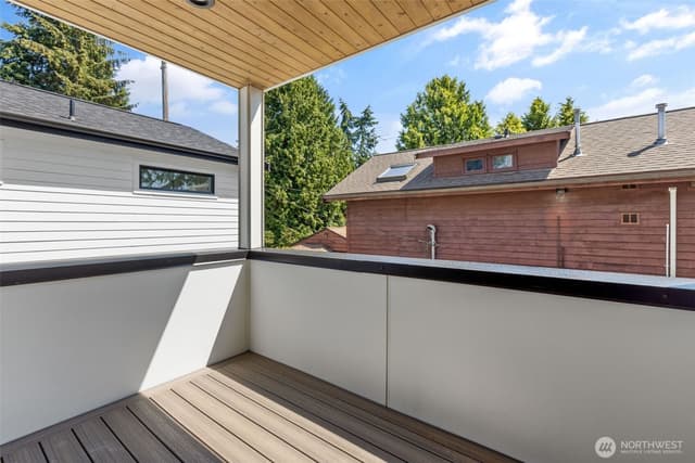 Property photo for 11050 2nd Avenue NW #B, Seattle photo 5