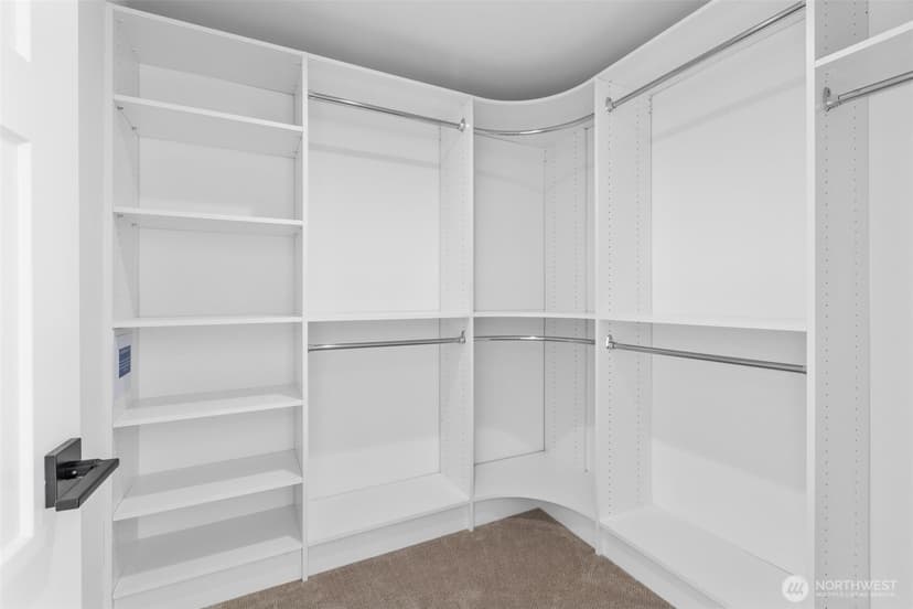 Property photo for 11050 2nd Avenue NW #B, Seattle photo 18