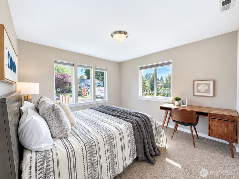 Property photo for 10219 125th Avenue NE, Kirkland photo 20
