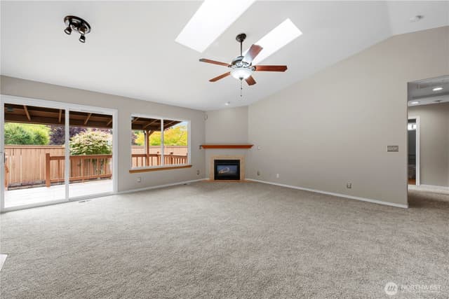 Property photo for 8210 63rd Drive NE, Marysville photo 4