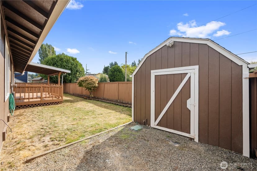 Property photo for 8210 63rd Drive NE, Marysville photo 17