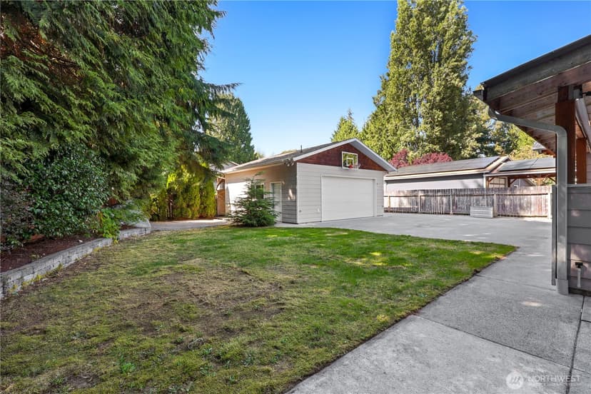 Property photo for 19012 78th Place W, Edmonds photo 36