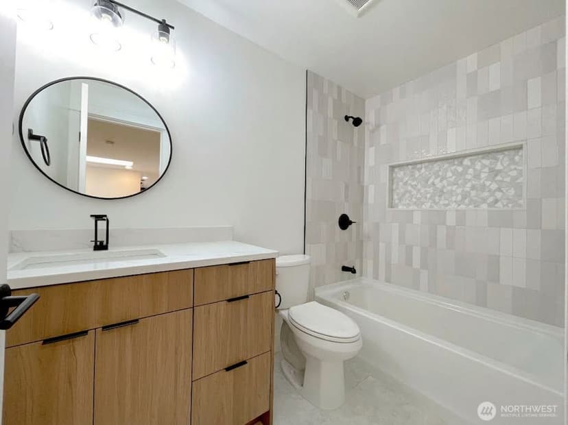 Property photo for 2040 128th Avenue SE, Bellevue photo 23