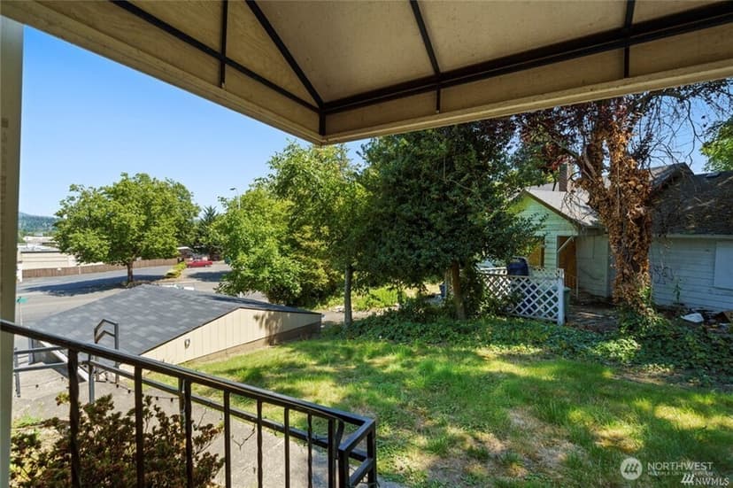 Property photo for 125 Hayes Place SW #1 & 2, Renton photo 7