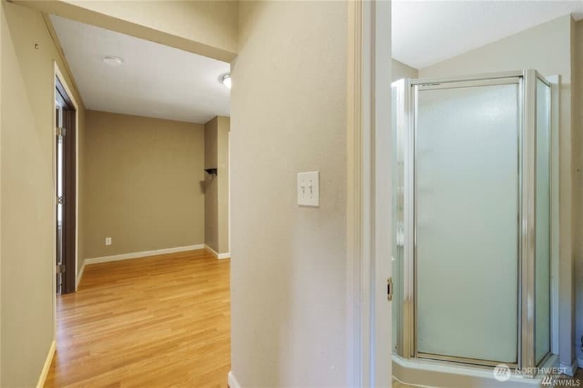 Property photo for 125 Hayes Place SW #1 & 2, Renton photo 16