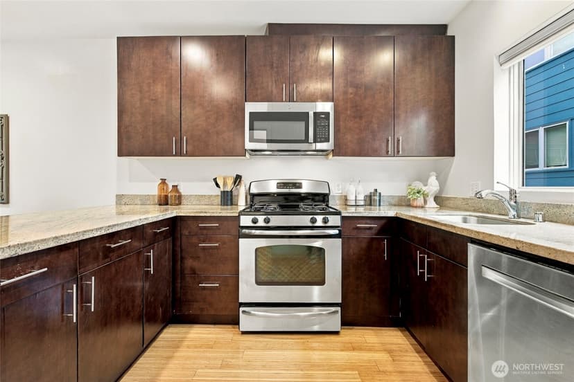 Property photo for 3833 S Angeline Street, Seattle photo 11