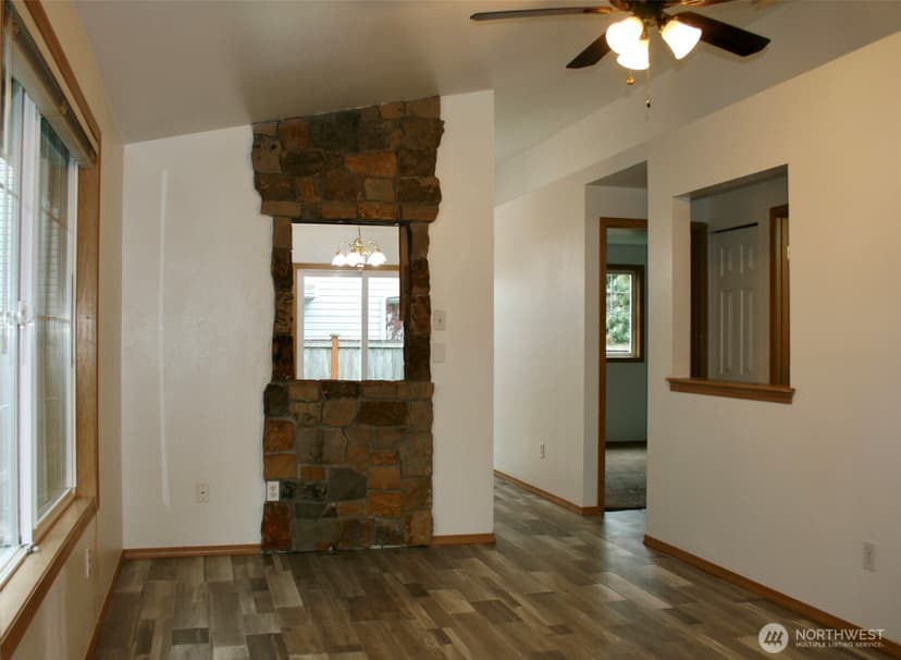 Property photo for 6412 79th Place NE, Marysville photo 18