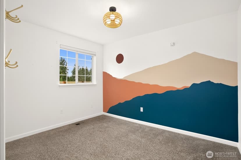 Property photo for 11220 196th Avenue NE, Redmond photo 15
