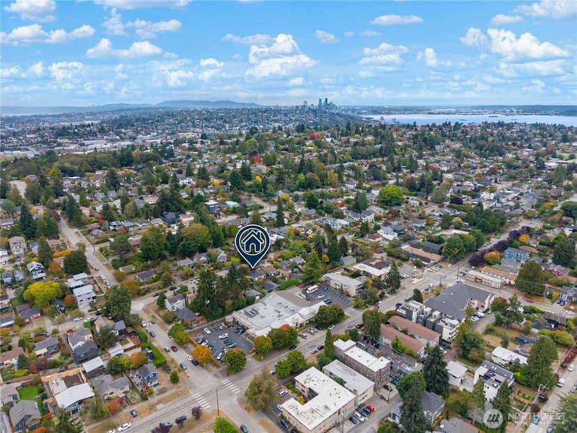 Property photo for 3825 33rd Avenue W, Seattle photo 34