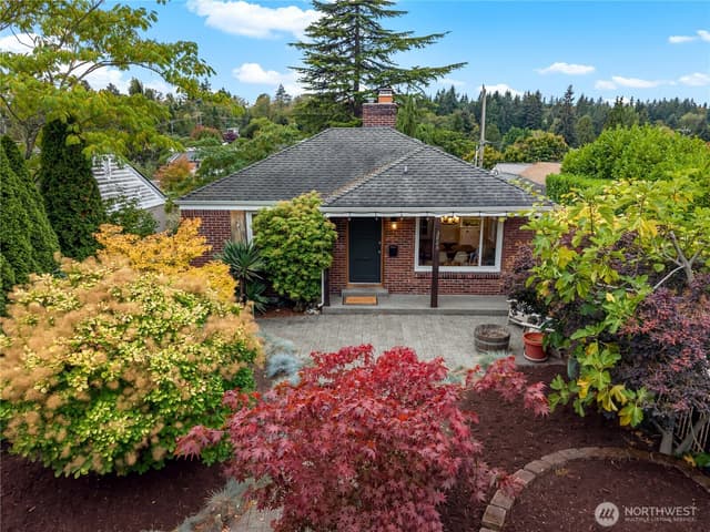 Property photo for 3825 33rd Avenue W, Seattle