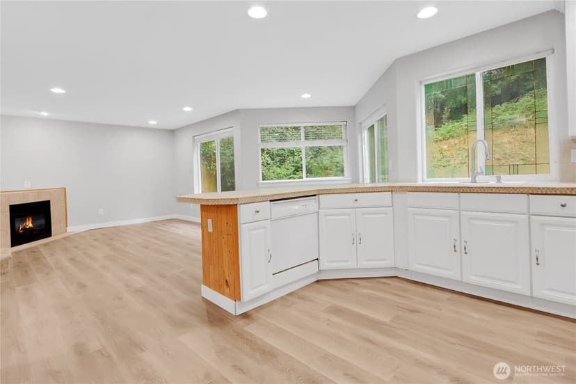 Property photo for 18911 101st Street Ct E, Bonney Lake photo 10