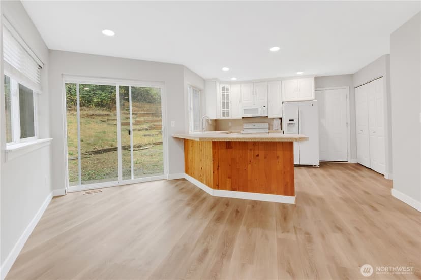 Property photo for 18911 101st Street Ct E, Bonney Lake photo 14