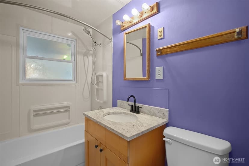 Property photo for 18806 4th Avenue S, Burien photo 29