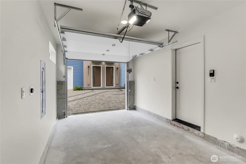 Property photo for 2610 NW 62nd Street, Seattle photo 5