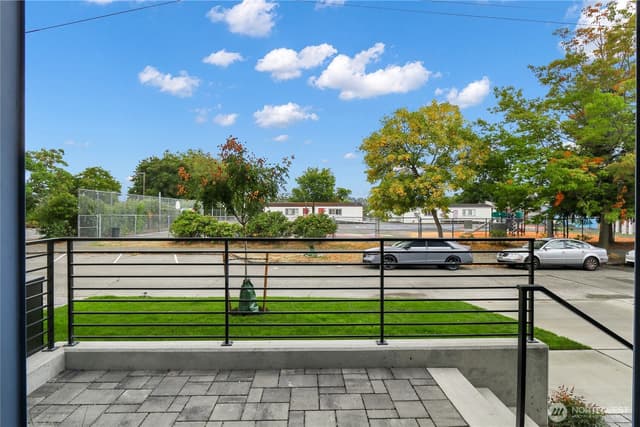 Property photo for 2610 NW 62nd Street, Seattle photo 3
