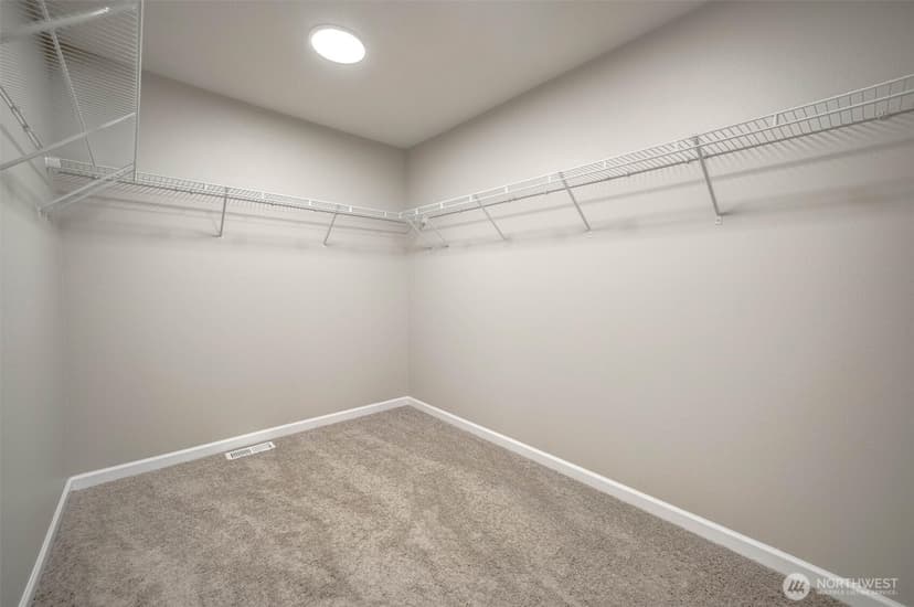 Property photo for 5510 87th Avenue NE, Marysville photo 19