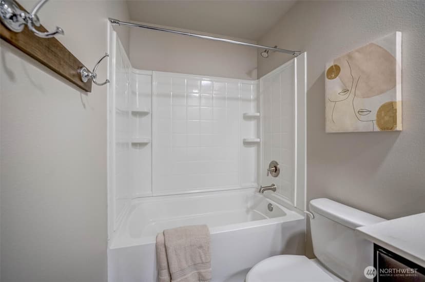 Property photo for 5510 87th Avenue NE, Marysville photo 24