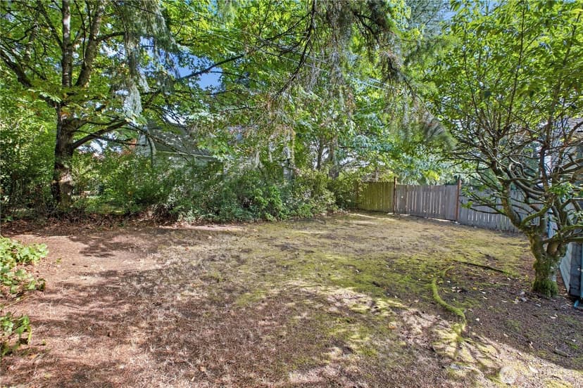 Property photo for 10019 Oak Lane SW, Lakewood photo 22