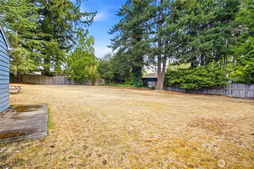 Property photo for 10019 Oak Lane SW, Lakewood photo 20