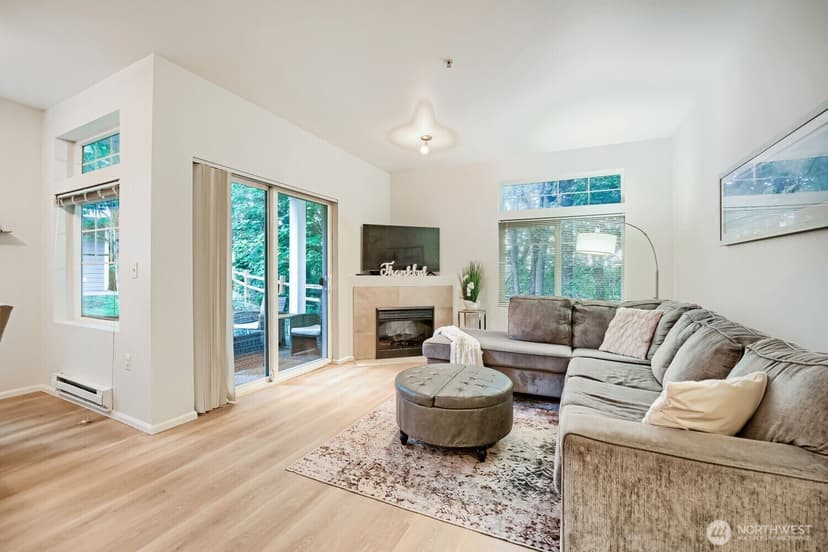 Property photo for 21082 40th Place S #G1, SeaTac photo 6